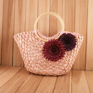 Floral-Accent Straw Tote Floral-Accent Straw Tote