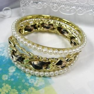 Bangles Set
Bangles Set