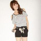 Kiwi Shop - Off-Shoulder Striped Print Top