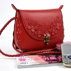 Smoothie - Corsage-Accent Flap Cross Bag