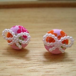Rose pattern Button Earrings