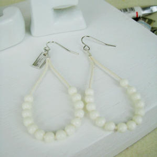Fresh Bead Earrings(White)