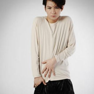 Raglan Sleeve T-Shirt Raglan Sleeve T-Shirt