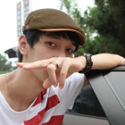 Momiton - Two-Tone Flat Cap