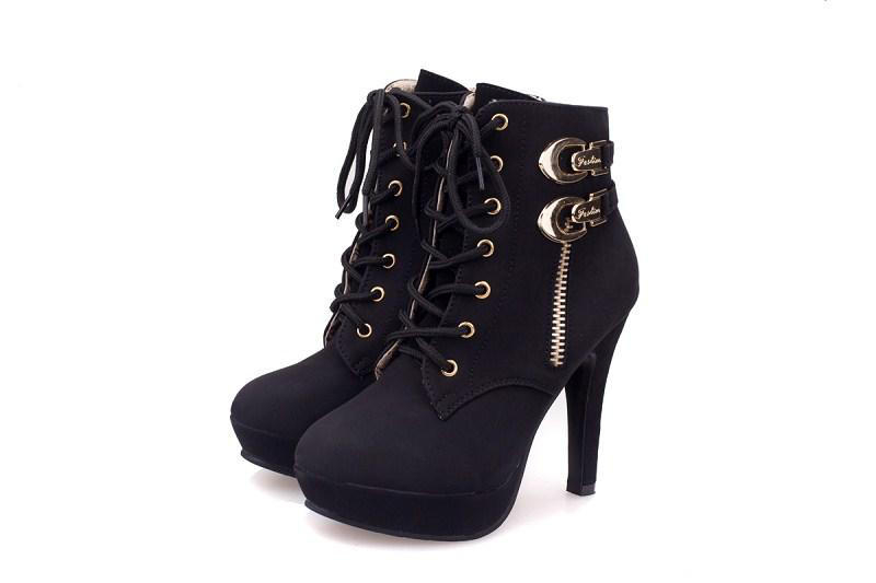 IYATO Buckled Lace-Up Ankle Boots | YESSTYLE